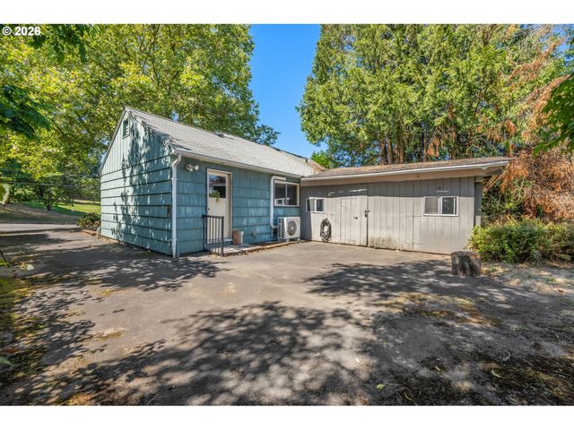 7526 Sw CAPITOL HILL Rd, Portland, OR 97219