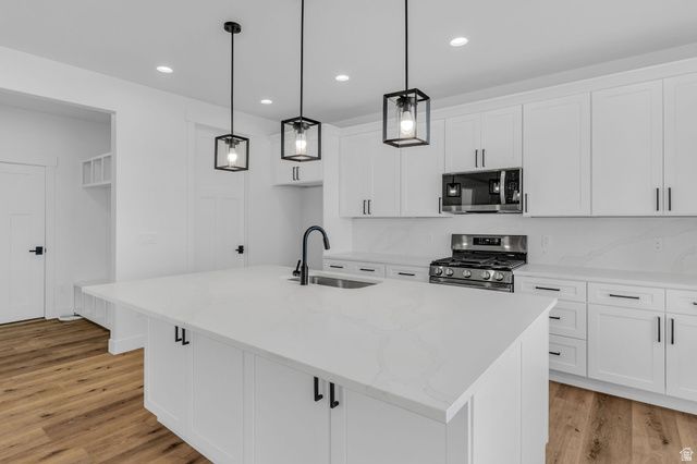 2884 W BROWNS MEADOW RD, Eagle Mountain, UT 84013