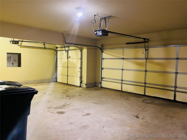 20215 E 50th Place S, Broken Arrow, OK 74014