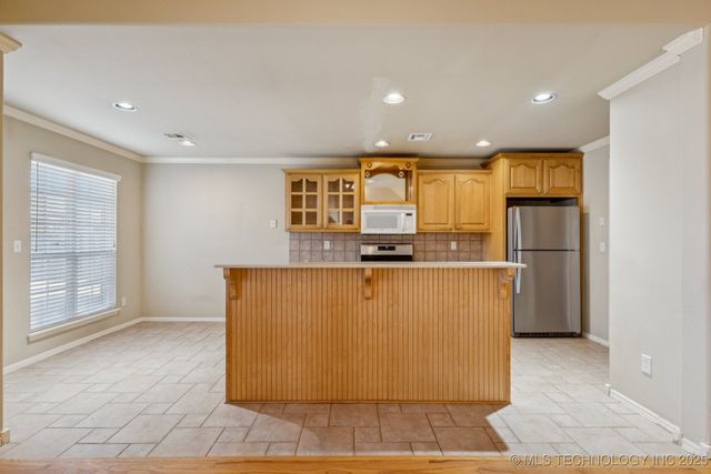 20215 E 50th Place S, Broken Arrow, OK 74014