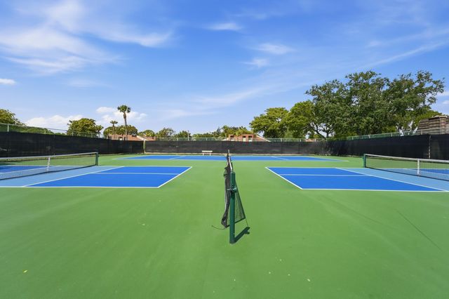 4183 Palm Bay Circle A, West Palm Beach, FL 33406
