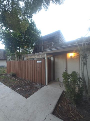 4183 Palm Bay Circle A, West Palm Beach, FL 33406