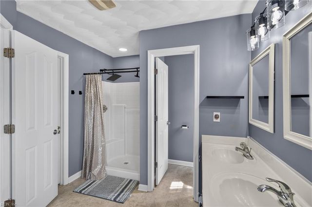 1284 Big Bethel PL, Hampton, VA 23666
