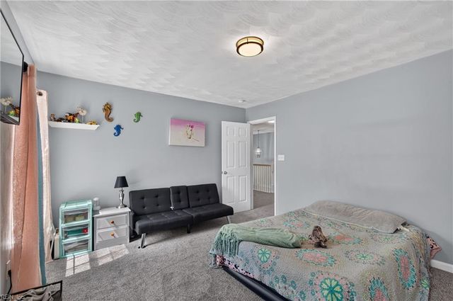 1284 Big Bethel PL, Hampton, VA 23666