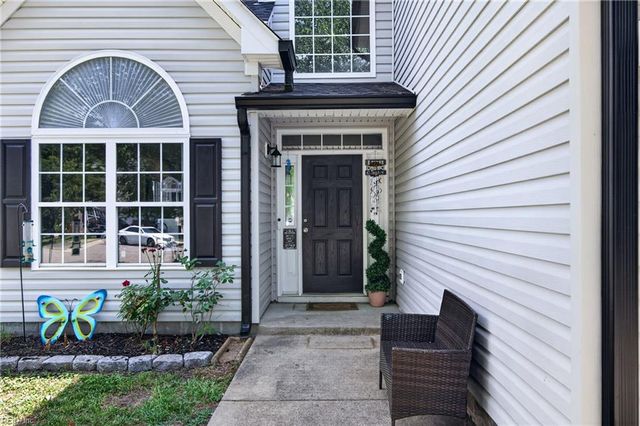 1284 Big Bethel PL, Hampton, VA 23666