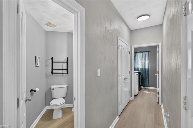 1284 Big Bethel PL, Hampton, VA 23666
