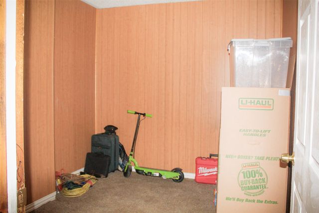 1022 Crest Park Drive, Garland, TX 75042