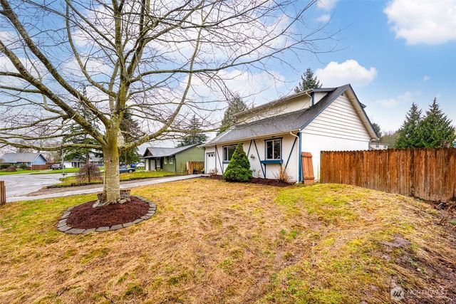 6127 Apollo Drive, Ferndale, WA 98248