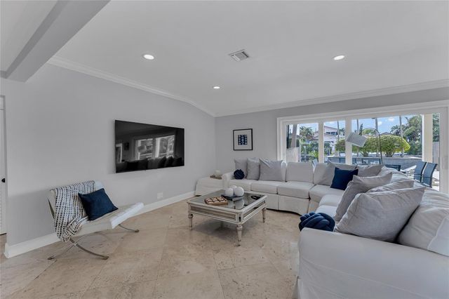272 Imperial Lane, Lauderdale By The Sea, FL 33308