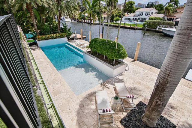 272 Imperial Lane, Lauderdale By The Sea, FL 33308