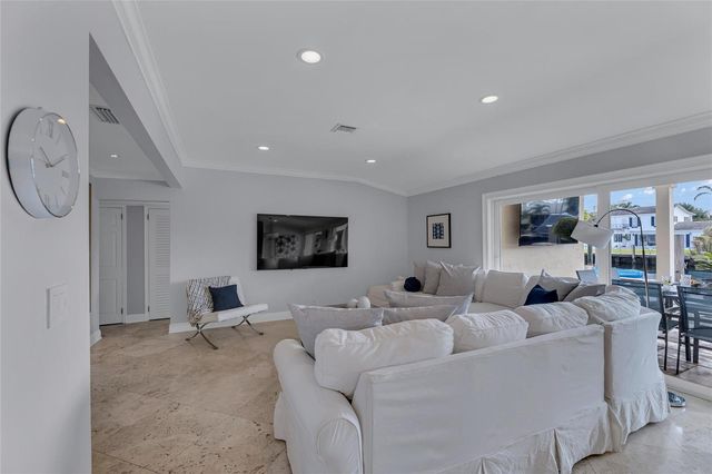 272 Imperial Lane, Lauderdale By The Sea, FL 33308