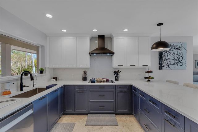 272 Imperial Lane, Lauderdale By The Sea, FL 33308