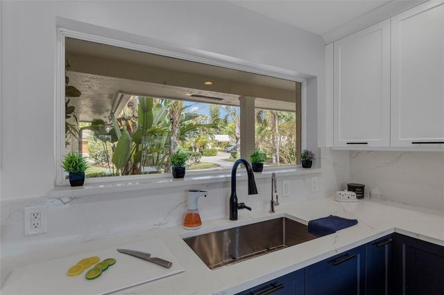 272 Imperial Lane, Lauderdale By The Sea, FL 33308