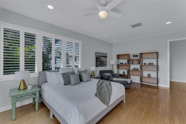 272 Imperial Lane, Lauderdale By The Sea, FL 33308