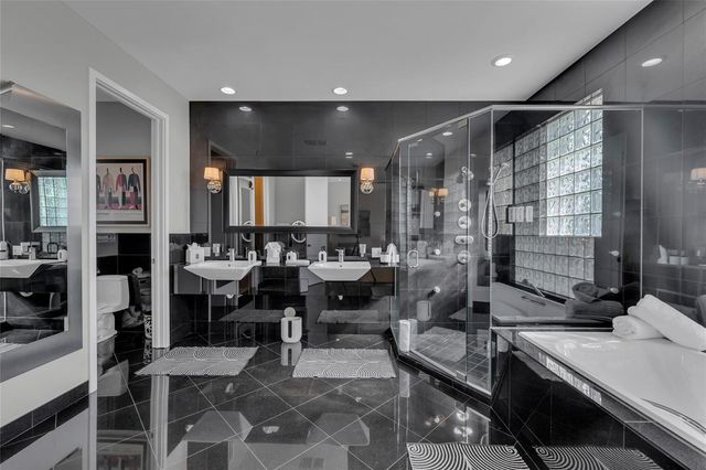 272 Imperial Lane, Lauderdale By The Sea, FL 33308