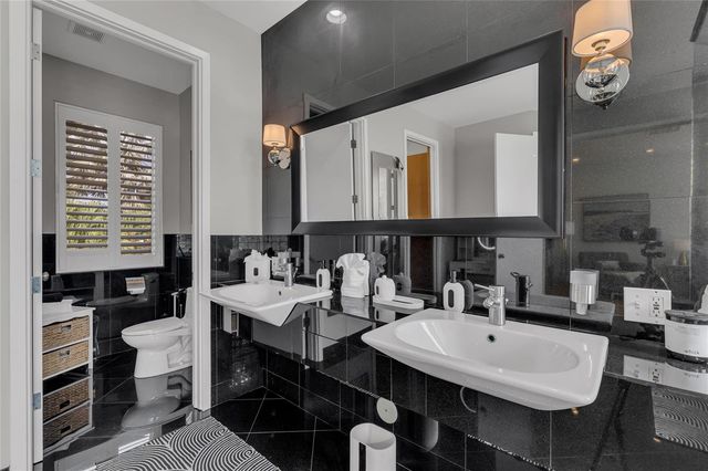 272 Imperial Lane, Lauderdale By The Sea, FL 33308