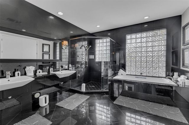 272 Imperial Lane, Lauderdale By The Sea, FL 33308