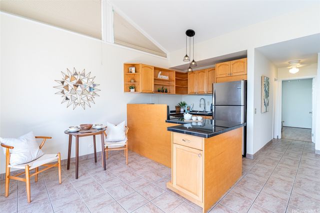 84-688 Ala Mahiku Street 34162C, Waianae, HI 96792