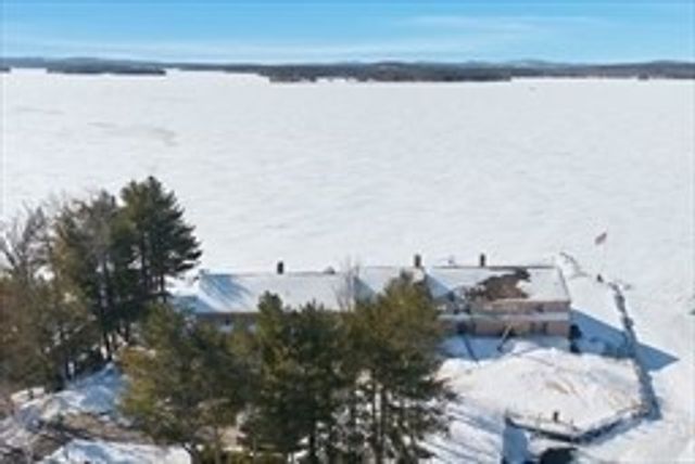 11 Portside Dr 4, Moultonborough, NH 03254