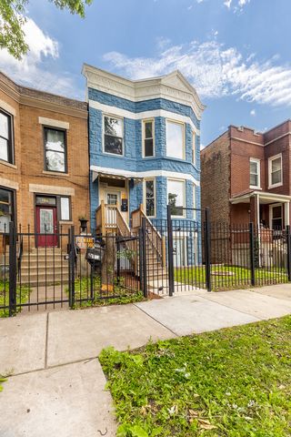 1913 S Troy Street, Chicago, IL 60623