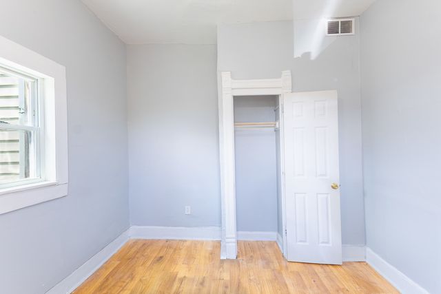 1913 S Troy Street, Chicago, IL 60623