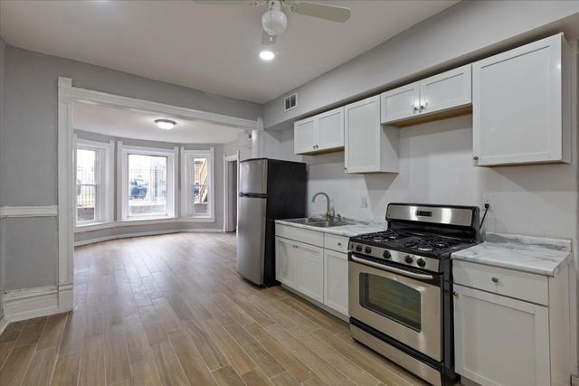 1913 S Troy Street, Chicago, IL 60623