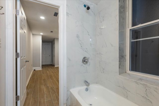 1913 S Troy Street, Chicago, IL 60623