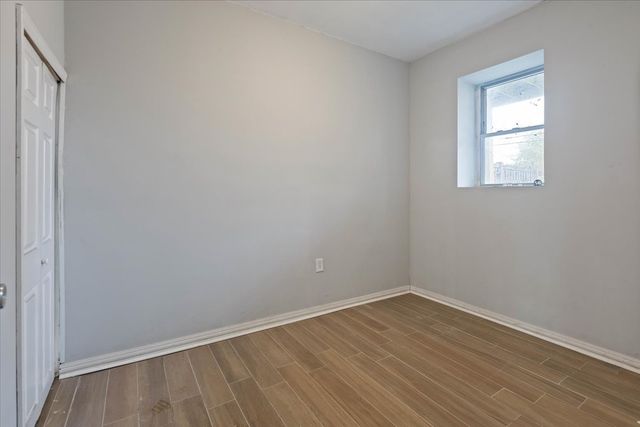 1913 S Troy Street, Chicago, IL 60623