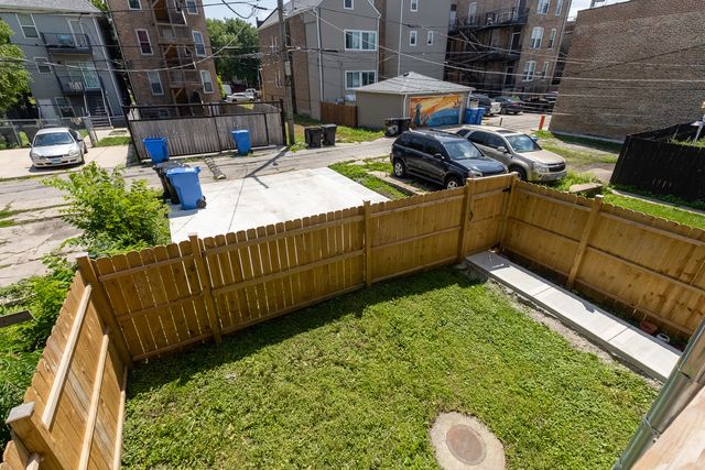1913 S Troy Street, Chicago, IL 60623