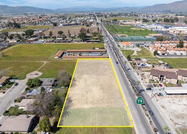 420 N Ramona Blvd, San Jacinto, CA 92583
