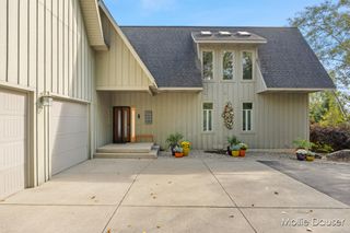 12250 Knoper Court, Allendale, MI 49401