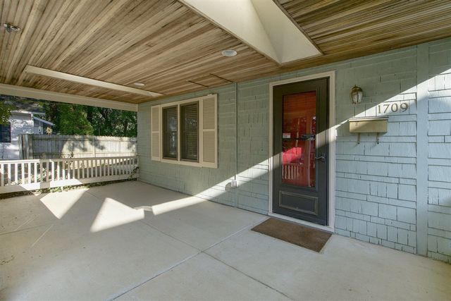 1709 South Boulevard, Ann Arbor, MI 48104