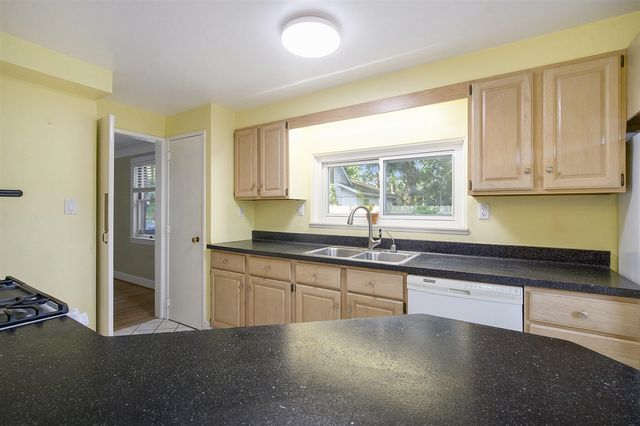 1709 South Boulevard, Ann Arbor, MI 48104