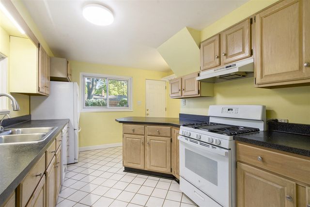 1709 South Boulevard, Ann Arbor, MI 48104