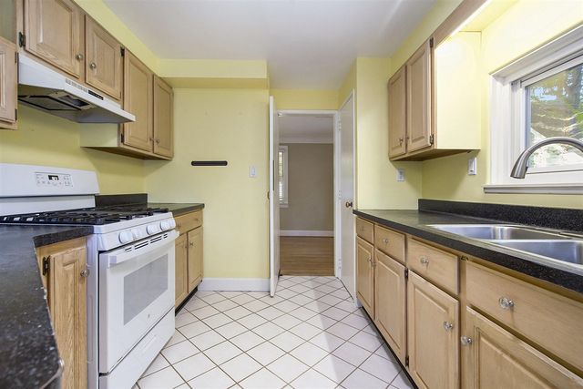 1709 South Boulevard, Ann Arbor, MI 48104