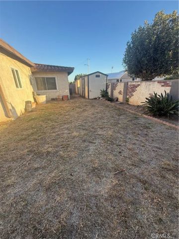 855 League, La Puente, CA 91744
