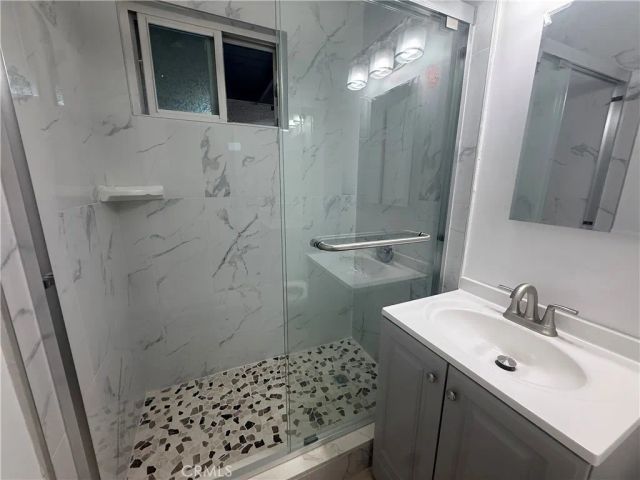 855 League, La Puente, CA 91744
