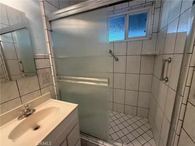 855 League, La Puente, CA 91744