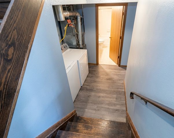 8446 Sumter Circle N, Brooklyn Park, MN 55445