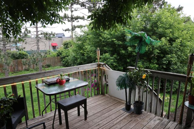 8446 Sumter Circle N, Brooklyn Park, MN 55445
