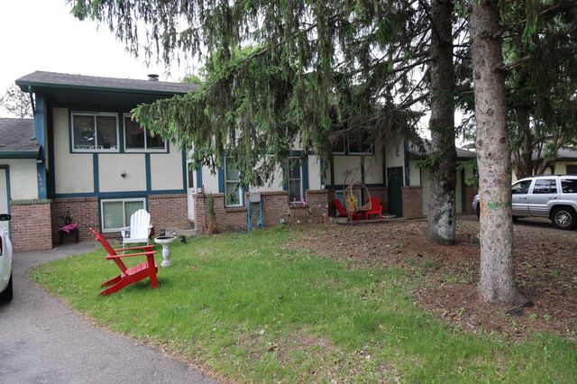 8446 Sumter Circle N, Brooklyn Park, MN 55445