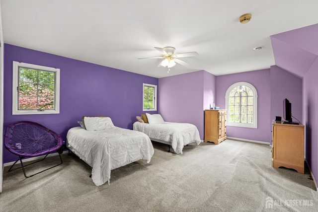8 Crommelin Court, East Brunswick, NJ 08816