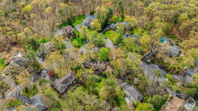 8 Crommelin Court, East Brunswick, NJ 08816