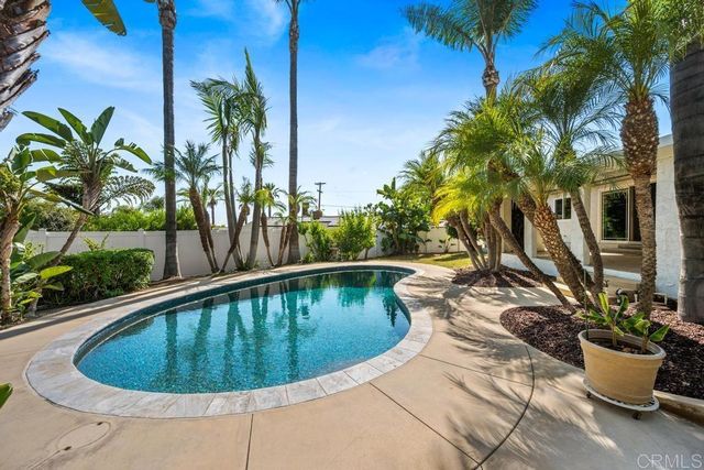 8207 Limon Lane, El Cajon, CA 92021