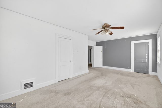 111 Edwards Street, Elberton, GA 30635