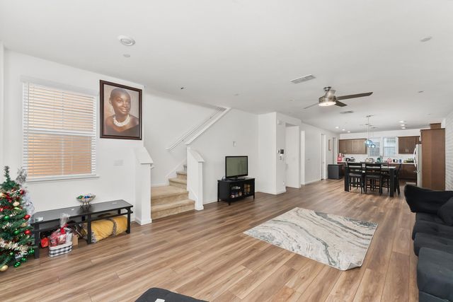 4474 Corse Walk, Sacramento, CA 95834