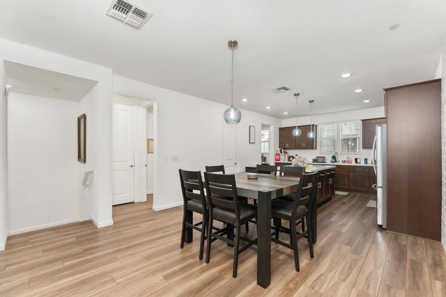 4474 Corse Walk, Sacramento, CA 95834