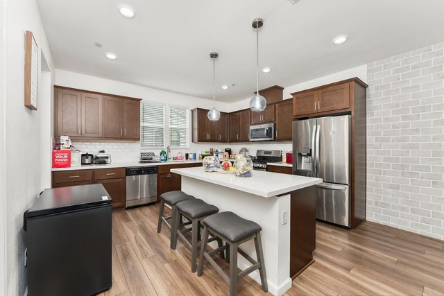 4474 Corse Walk, Sacramento, CA 95834