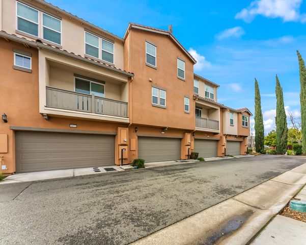 4474 Corse Walk, Sacramento, CA 95834