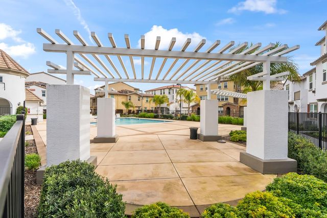 4474 Corse Walk, Sacramento, CA 95834